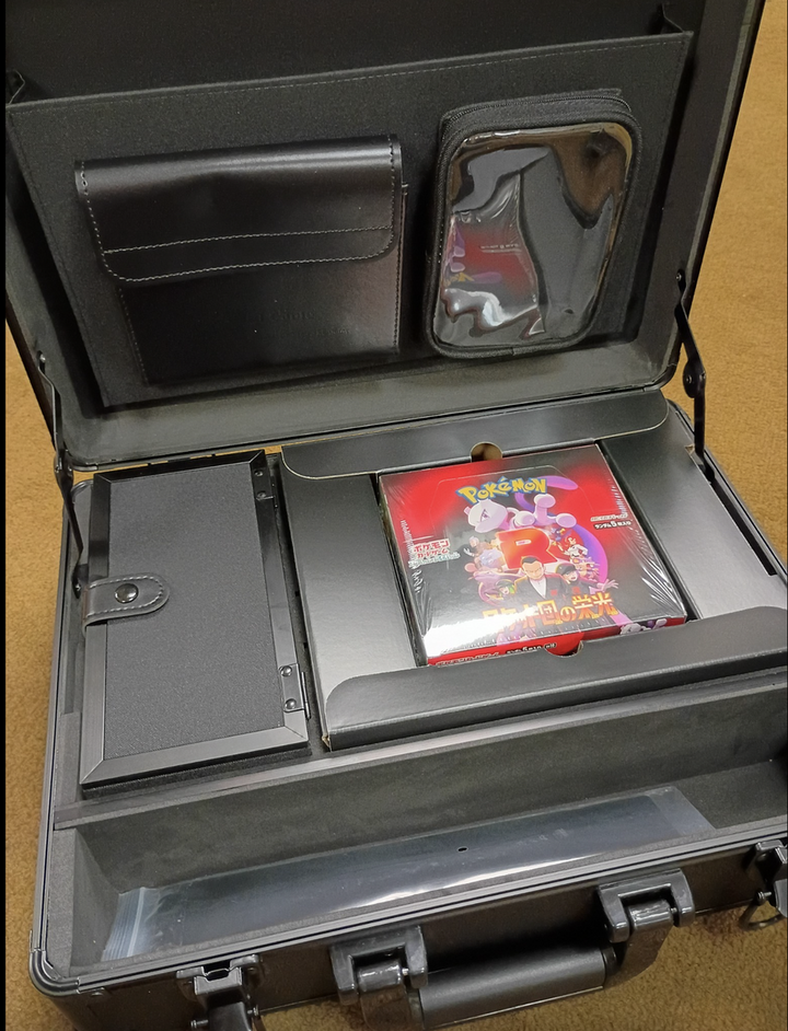 Glory of Team Rocket Briefcase with packs